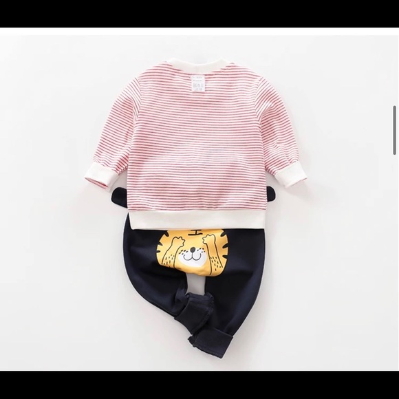 NEW 12-18 Months NWT last set - Picture 2 of 2